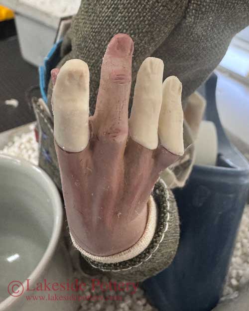 Sculpting new fingers