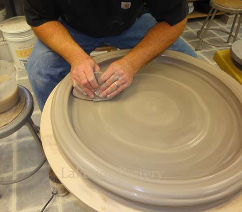 integrate bottom to wall